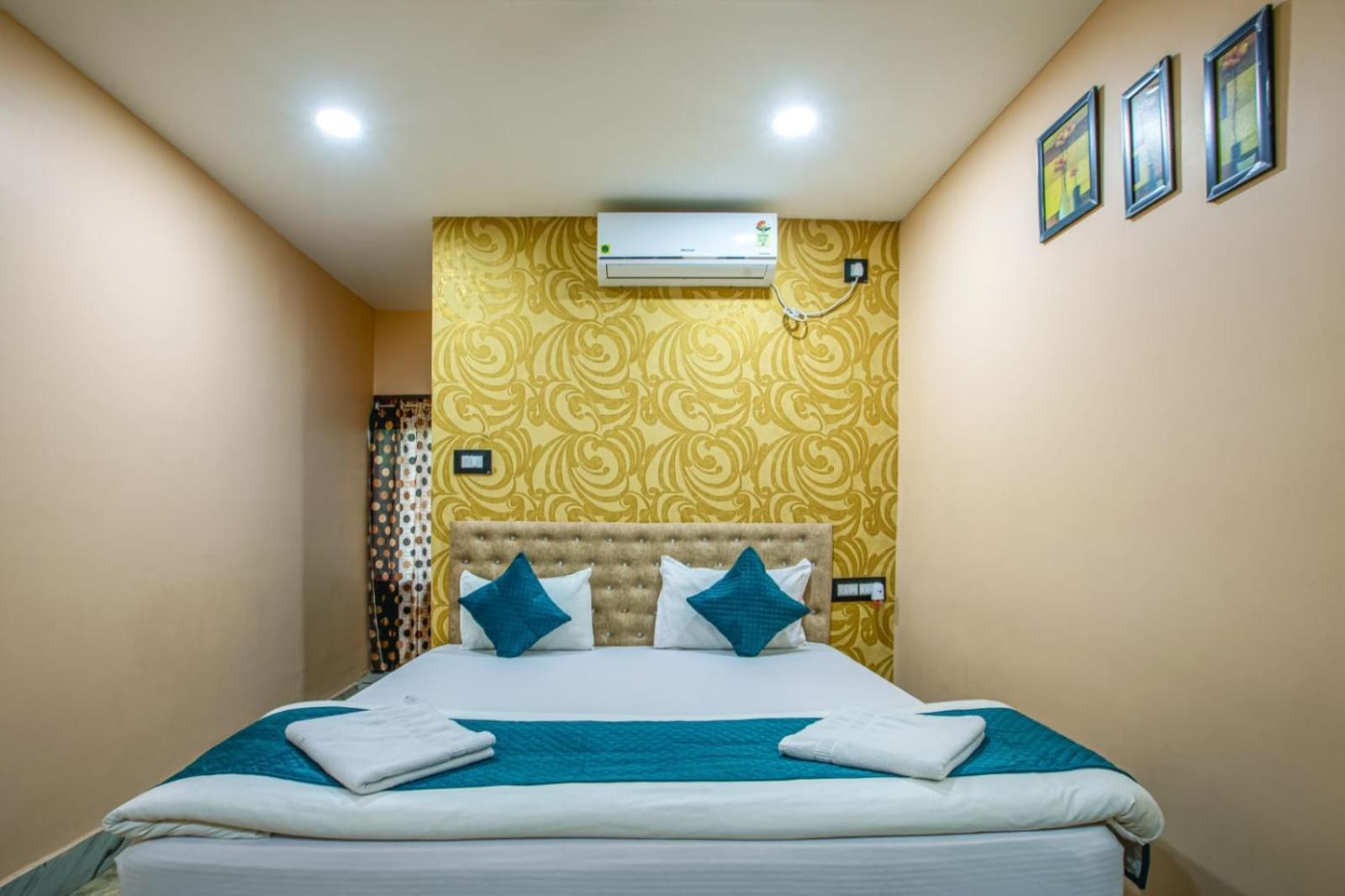 Hotel Silver Star Bhubaneswar Buitenkant foto